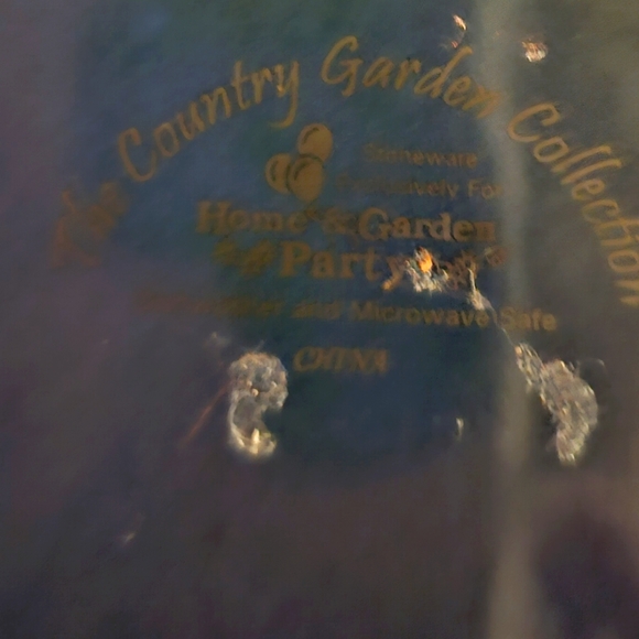 Square Salsa Sauce Bowl - Picture 3 of 3